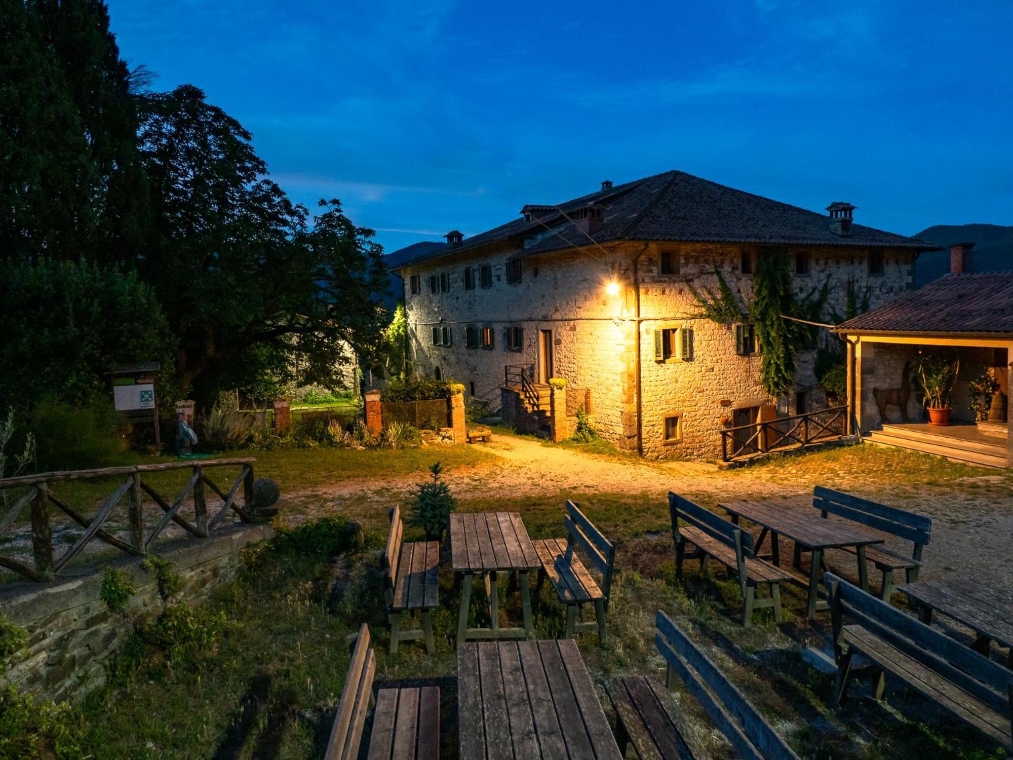 Agriturismo Villaggio Eden 皮耶韦圣斯特凡诺 外观 照片